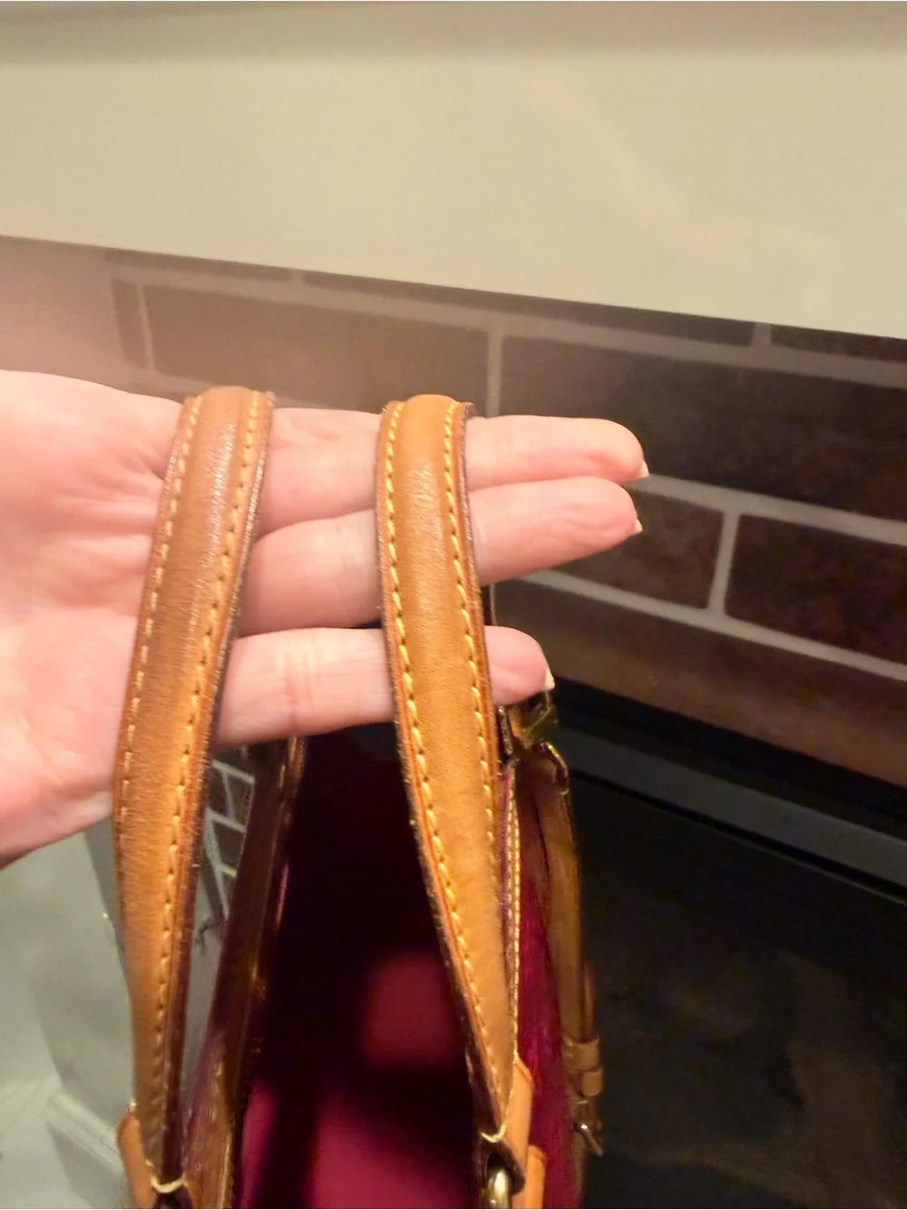 Louis Vuitton Red Vernis Brea MM Top Handle  Detachable Strap
